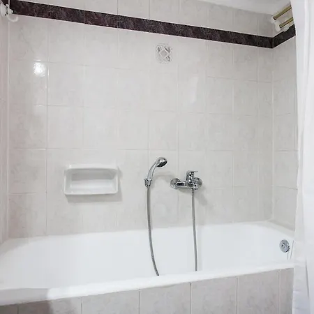 Splendid 3Br Apartment Close To Olympic Stadium Athens Exterior photo